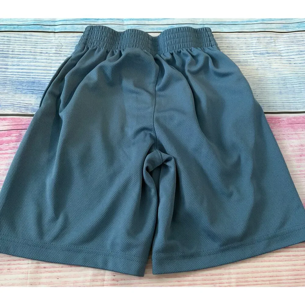 Nike Russell Wilson RW3 Boys Gray Athletic Shorts Size Small (8-10) EUC